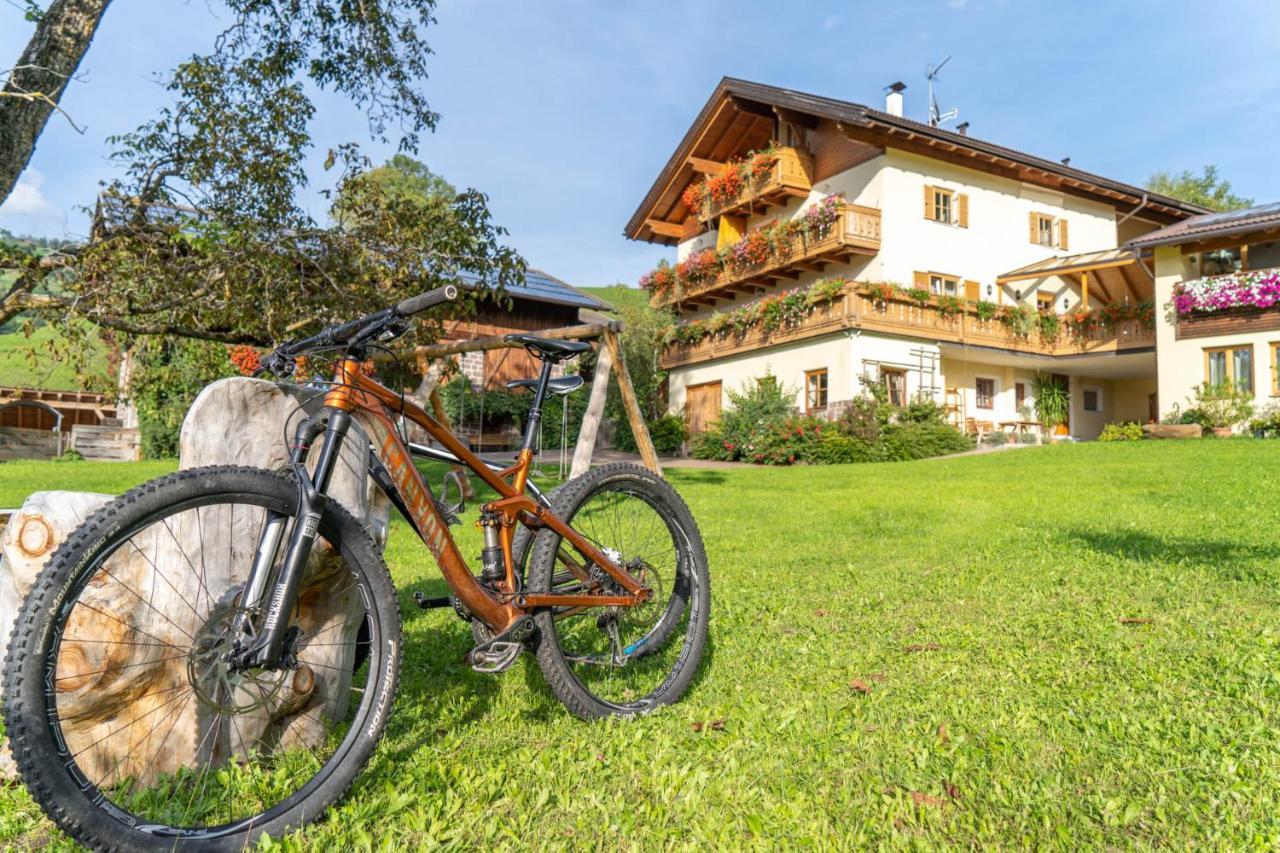 Ganoihof Apartments Funes  Dış mekan fotoğraf